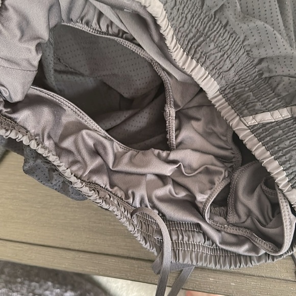 Nike Dri-Fit Perforated Running Shorts - Picture 5 of 5